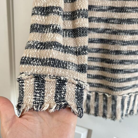 Soft Surroundings Womens Tunic Sweater Size L Striped Textured Black Tan Raw Hem - Picture 5 of 12